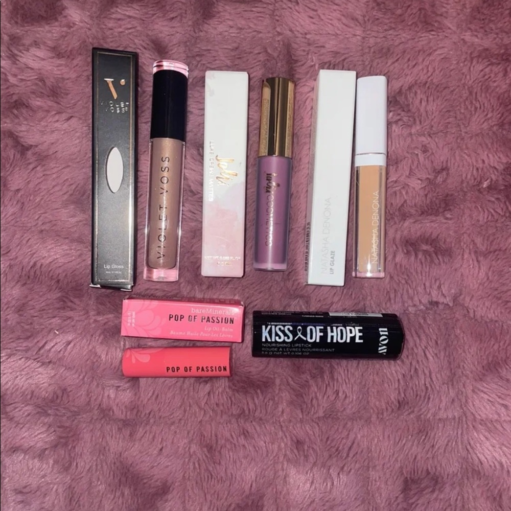 Lip lot